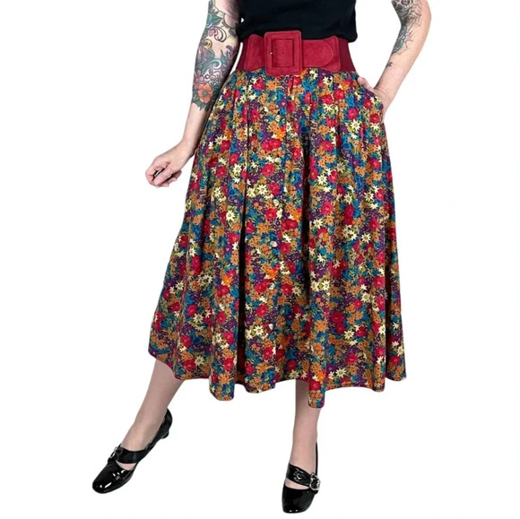 Liz Claiborne Floral A-Line Skirt with Red Belt - Picture 1 of 11